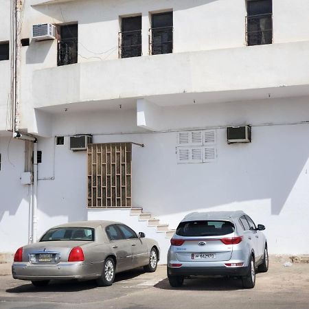 شقة جمان طيبة Joman Taibah Apartment マディーナ エクステリア 写真