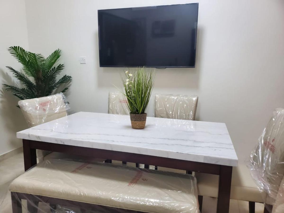 شقة جمان طيبة Joman Taibah Apartment マディーナ エクステリア 写真